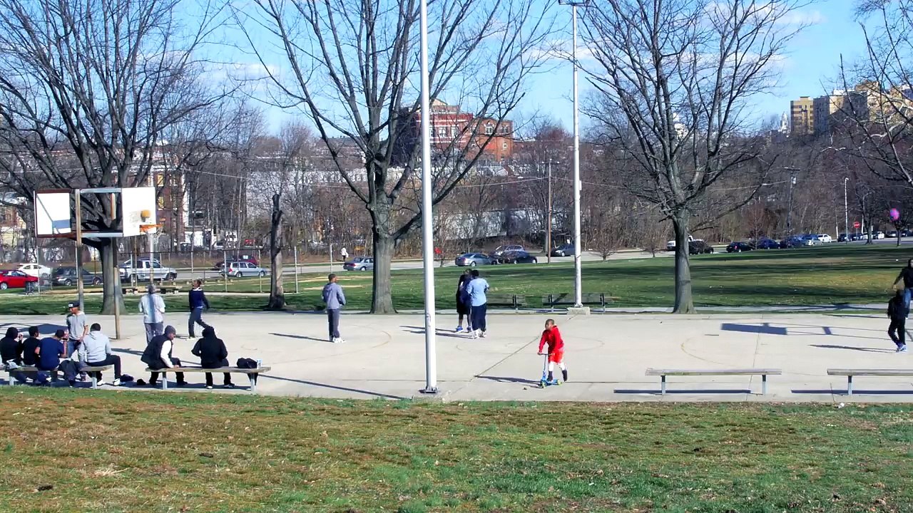 ZOMBIE APOCALYPSE PRANK
