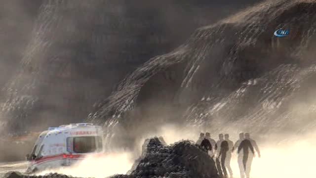 Şırnak Valiliği: 6 Vatandaşımız Vefat Etmiş, 1 Vatandaşımız Ağır Yaralı, 1 Vatandaşımızı Kurtarma...