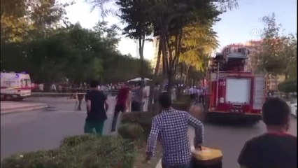 Polis Servis Aracına Yönelik Bombalı Saldırı (2)