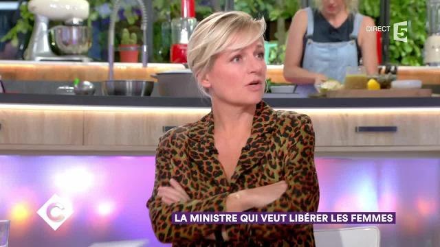 C à Vous : Marlène Schiappa victime de harcèlement sexuel