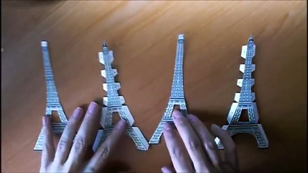 Paper Toys. Origami - Papiroflexia. Torre Eiffel en 3D