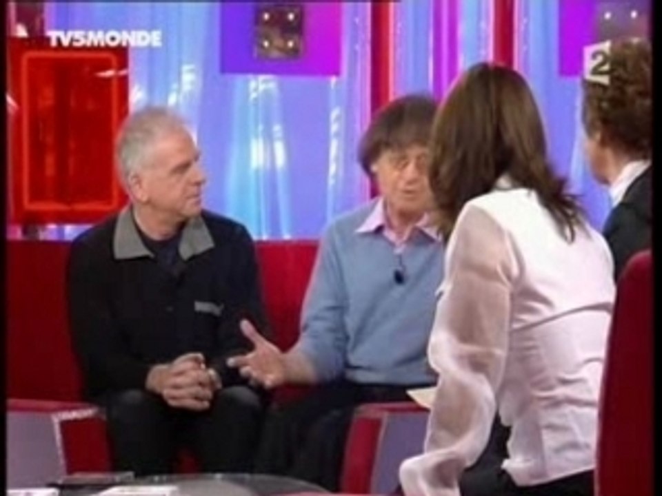 L'arrivée de toute la troupe du Club Do'