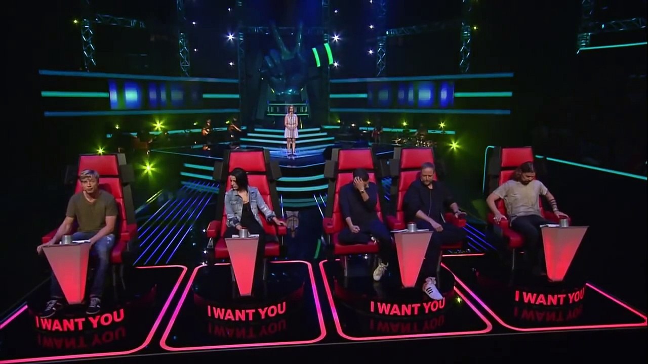 Gravity - Luisa Kummerfeld _ The Voice _ Blind Audition 2014-t2jcV4IDwfM