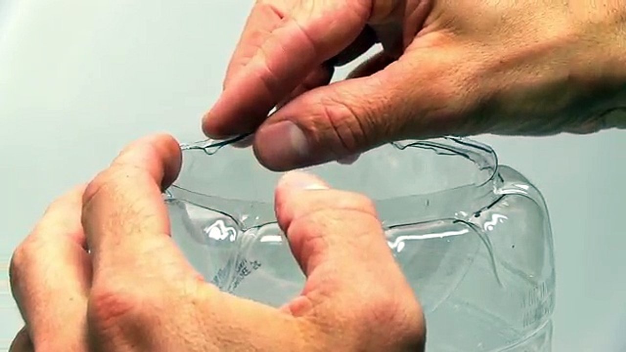 How to make a fish trap with plastic bottle in a few seconds