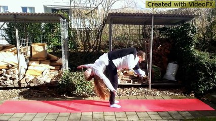 Acro Kunststücke zu zweit -)-O2w55KA22QU