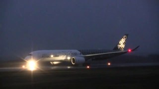 Airbus A350 XWB Loud Spool-up Night Takeoff!
