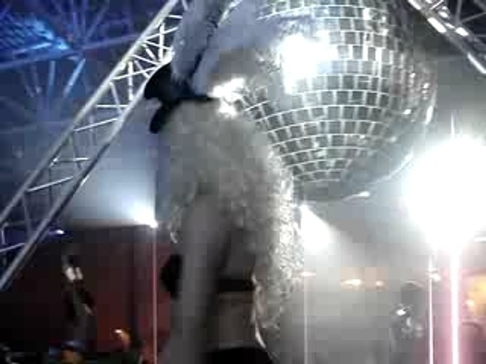 Drag queen au platine paradise a eurexpo