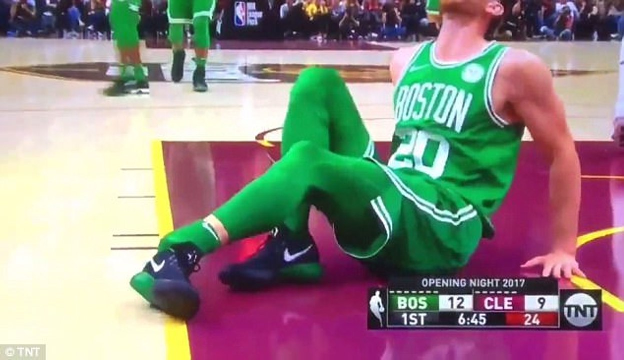 NBA Celtics Star Gordon Hayward Breaks Ankle