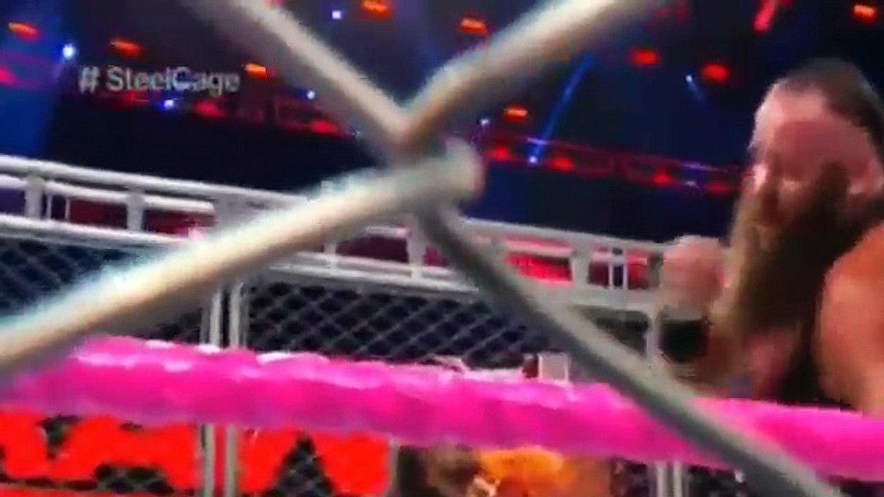 Roman Reings Vs Braun Strowman Steel Cage match WWe RAw 16th october 2017