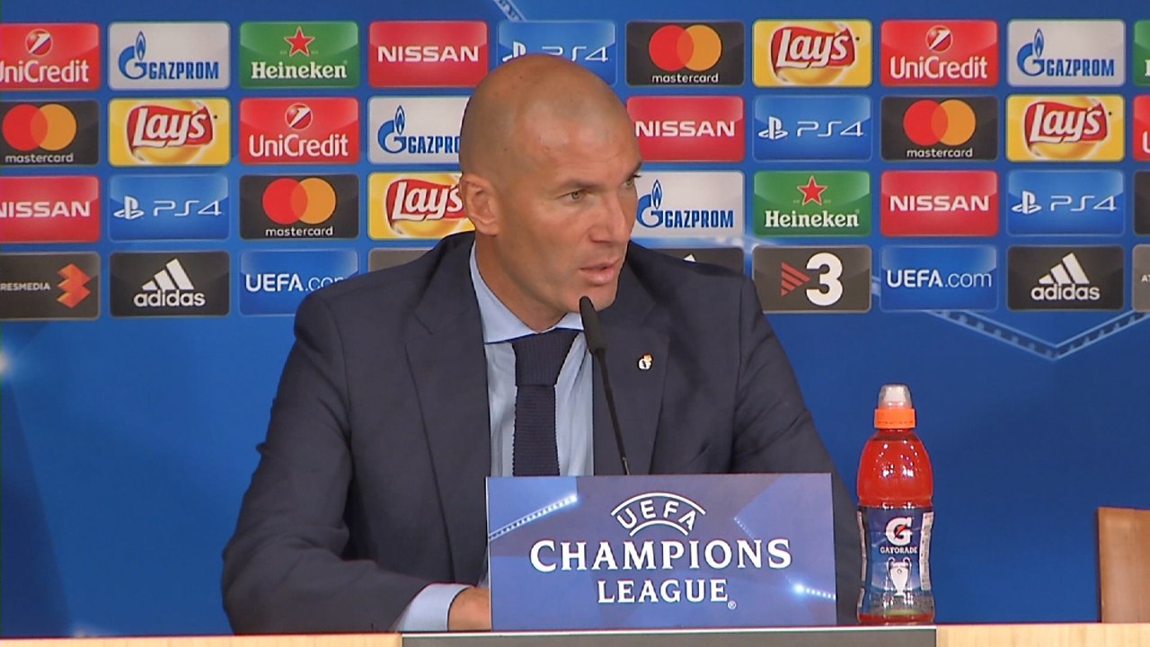 Zidane évoque la grosse occasion de Benzema face à Lloris