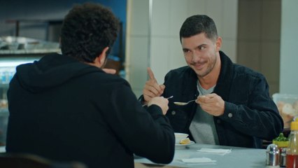 Klavye Delikanlıları 3. Bölüm Para Kaçacak Biz Kovalayacağız