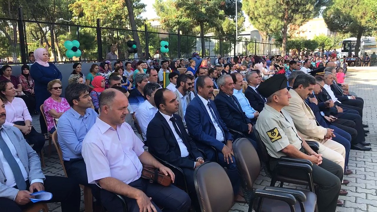 Ülkü Okulu İlköğretim Haftası kutlama programı