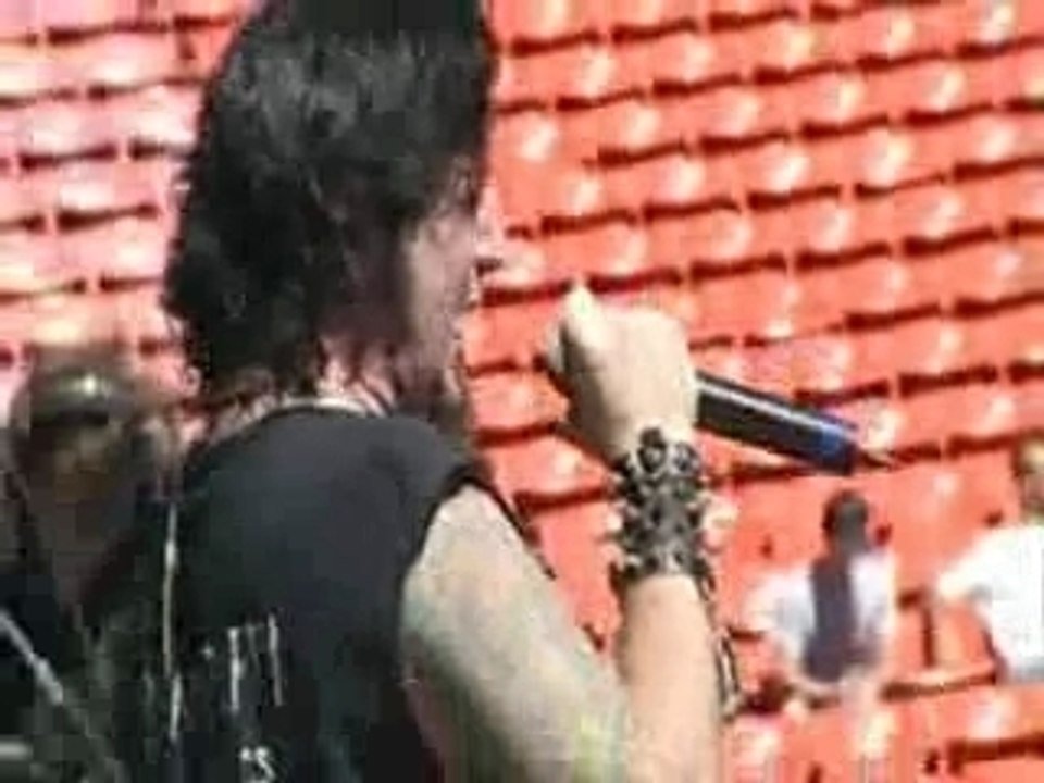 09 - Not Falling - Mudvayne - Live @ Salt Lake City