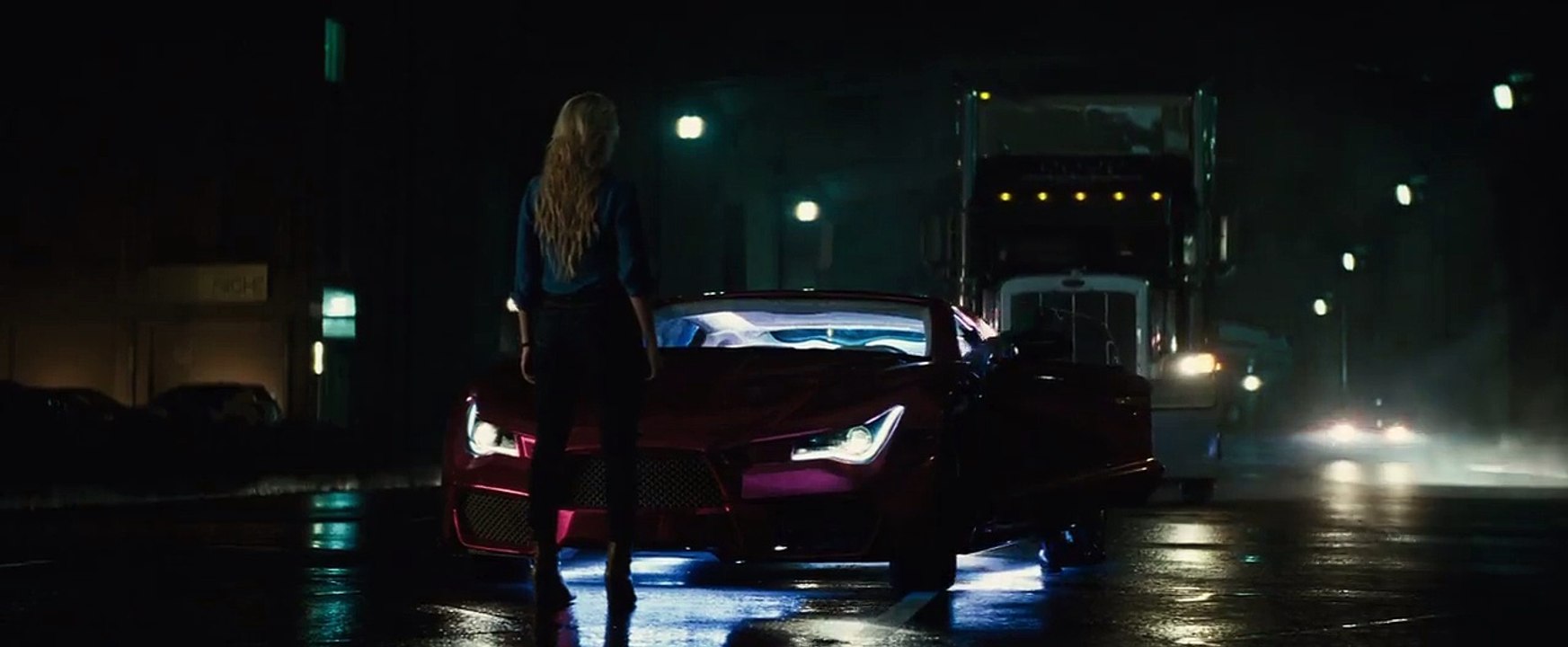 Suicide Squad - Harley and The Joker Chase Scene HD--w6Bsw_Qfjo