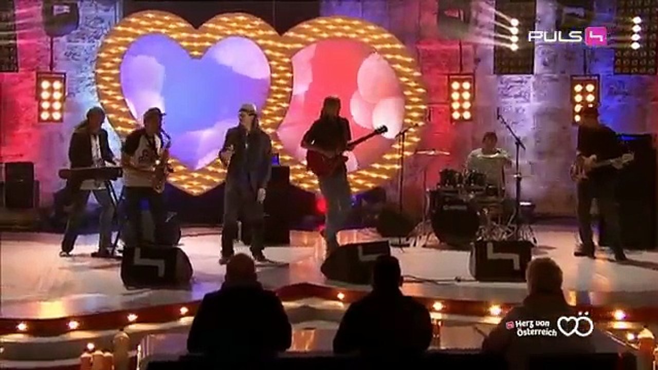 Faia Salamanda, Cella Rootz, TV Show Performance 14 02 2014.-ybiSyRNBK44