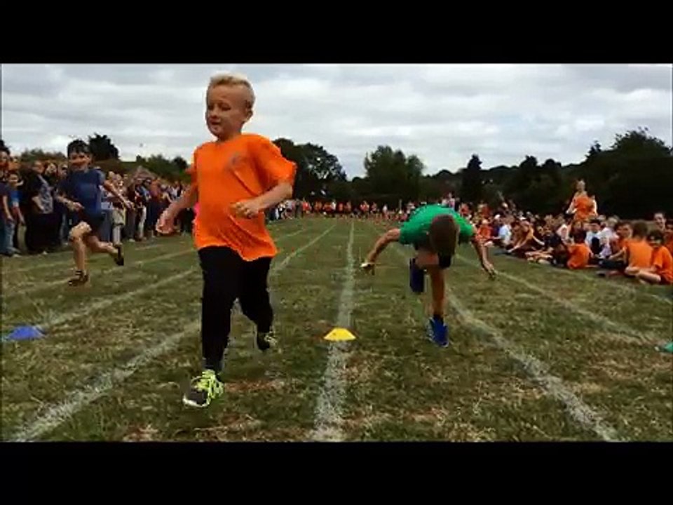 Sports day 2015 sprint races-dWyMJXt3BmU