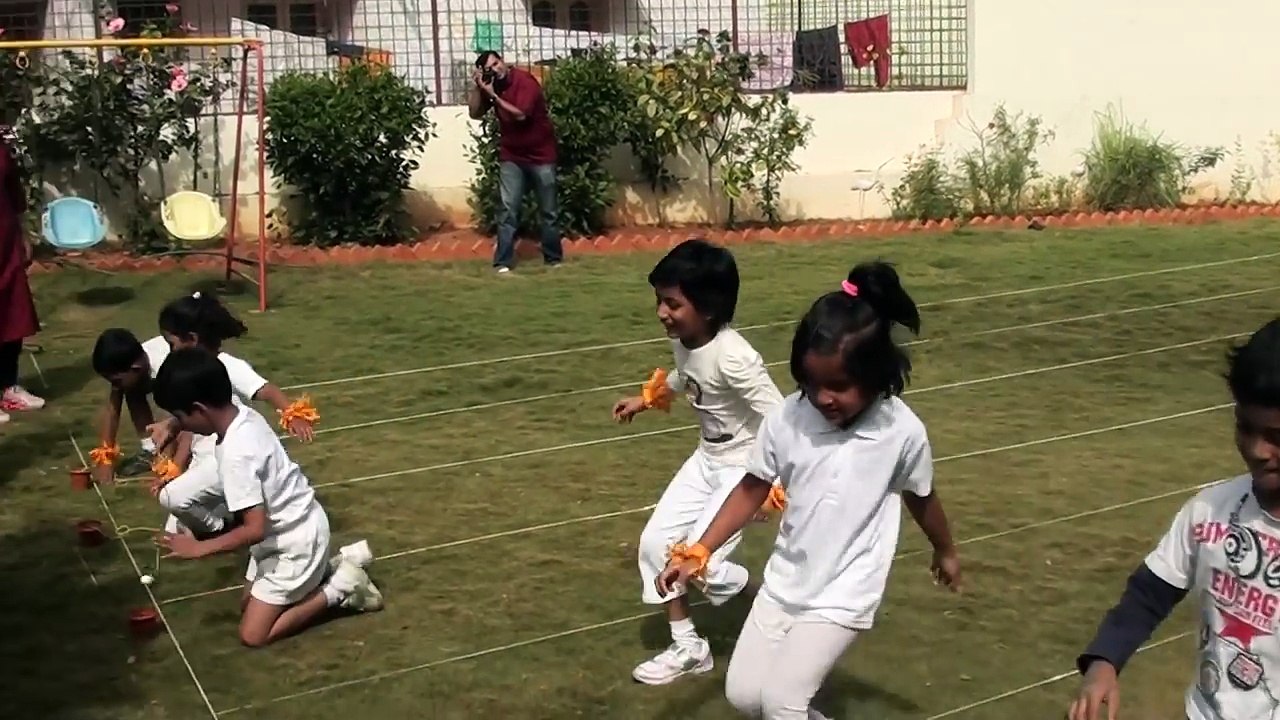 Sivaana Academy - Sports Day Events 2014 - Hurdle Race-legJV8e4SFU