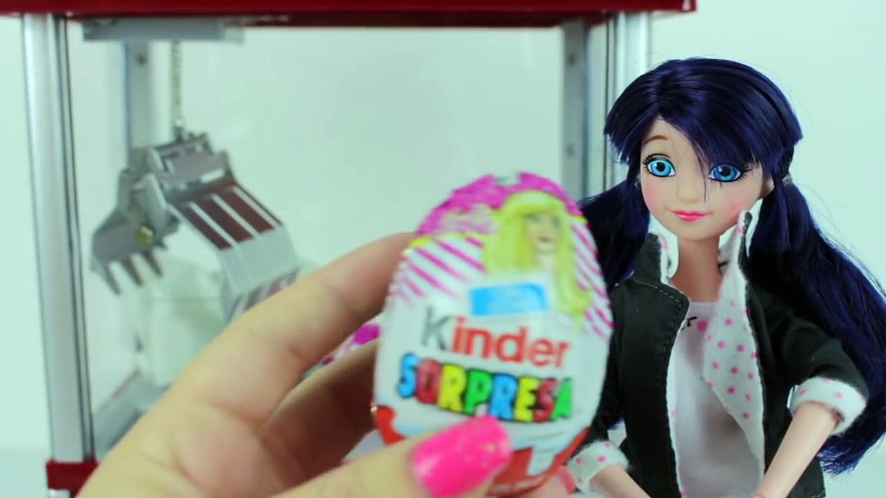 MARINETTE VS CHLOE NA MAQUINA DE GARRA MIRACULOUS AS AVENTURAS DE LADYBUG EM PORTUGUES