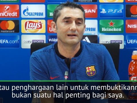 SOSIAL: Sepakbola: Messi Tak Butuh Penghargaan, Dia Yang Terbaik - Valverde