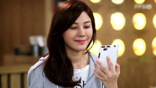 Phương Thanh chia sẻ bí quyết nhấn mí ở đâu không cần phẫu thuật