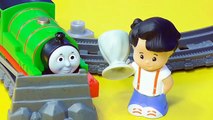 Thomas The Train Toys Thomas & Friends TrackMaster Sort & Switch Delivery Set With Percy