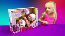 La Newborn BabyDoll Bath Toy for Dolls How to Change Diaper and Bathe Baby Video