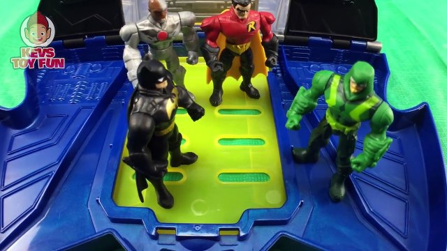 Batman Unlimited Mech Vs Mutants Toys - Batman and Green Arrow Battle Mutant Bane Figure Part 1
