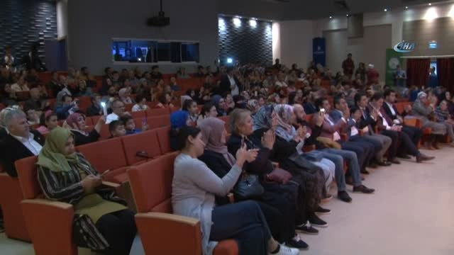 Gaziosmanpaşa'da Uğur Işılak Konseri