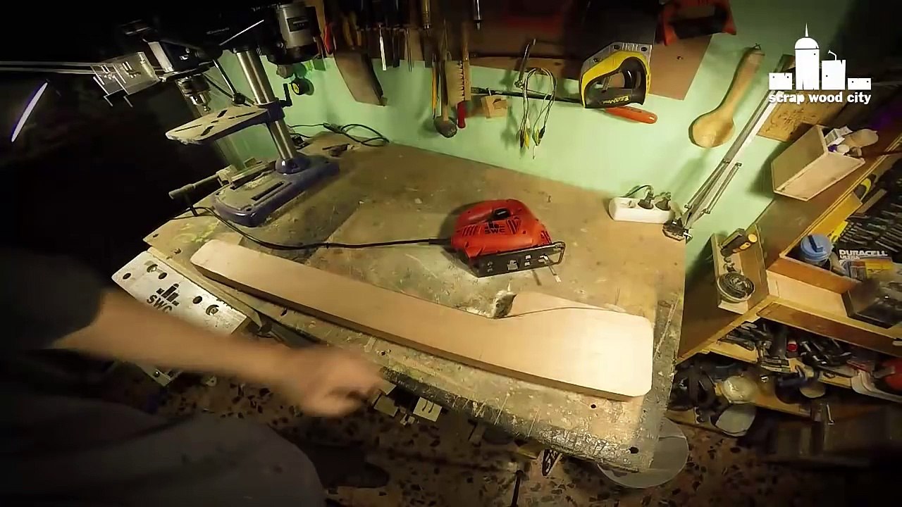 How to make an electric lap steel guitar