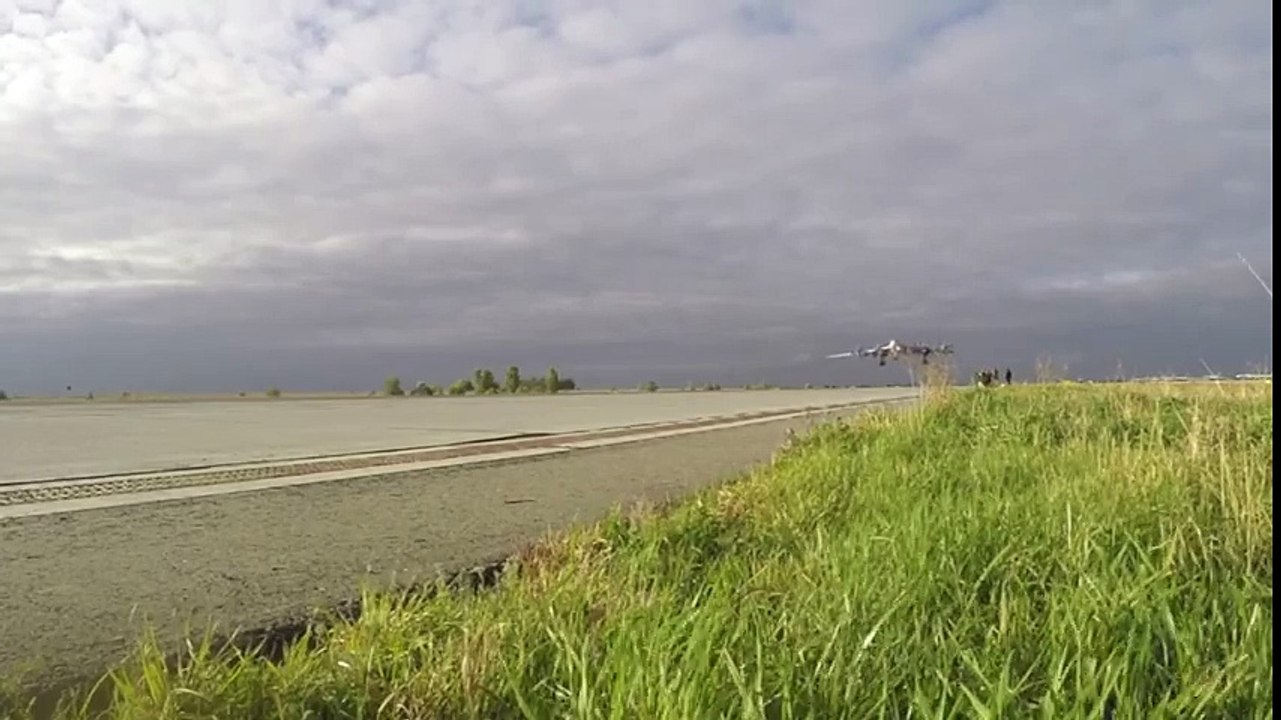 Tupolev Tu-95MS "Bear" long range bombers fired cruise missiles Kh-101 on ISIS targets in Syria...