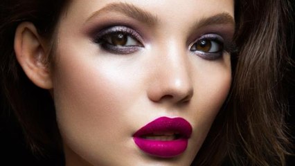 طريقة سهلة بـ3 خطوات لأحمر الشفاه التوتي