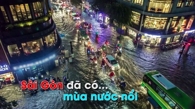 Cảnh người dân Sài Gòn vượt khó trong mưa ngập: Vất vả đấy nhưng cũng hài hước không ngờ