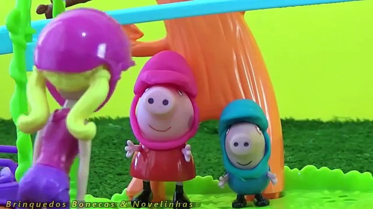Peppa Pig sofre acidente na tirolesa brinquedo da Polly Pocket!