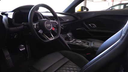 2017 Audi R8 Spyder Interior Design