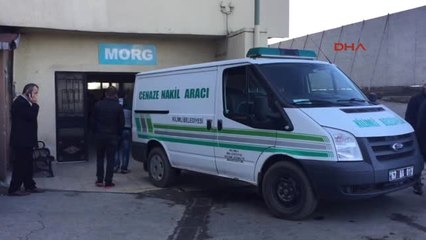 Zonguldak Nefes Borusuna Kaçan Elma, Minik Alparslan'ın Ölümüne Neden Oldu