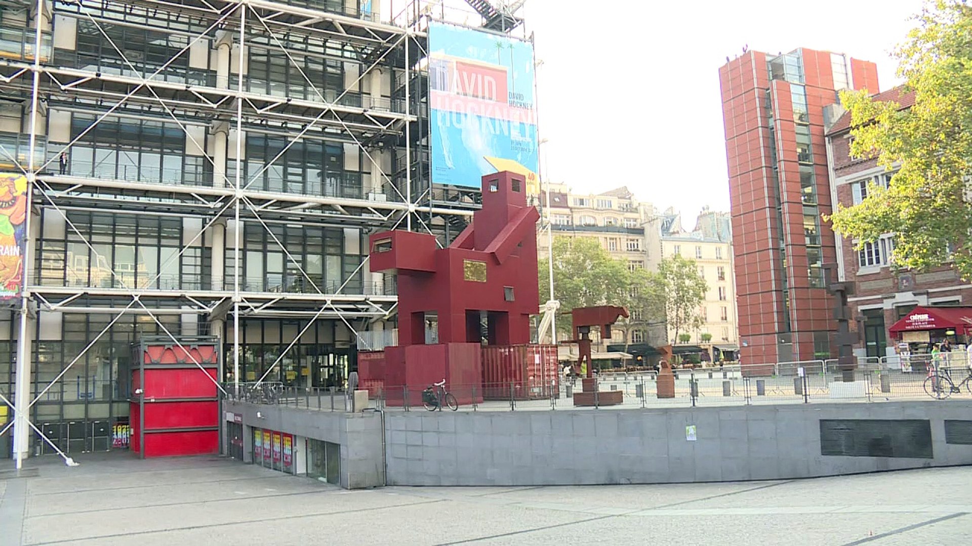 Centro Pompidou exibe polêmica obra 'Domestikator'