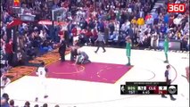 Basketbollisti thyen këmbën gjatë ndeshjes (360video)