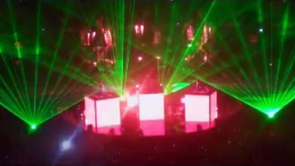 Muse - New Born, Wachovia Center, Philadelphia, PA, USA  3/2/2010