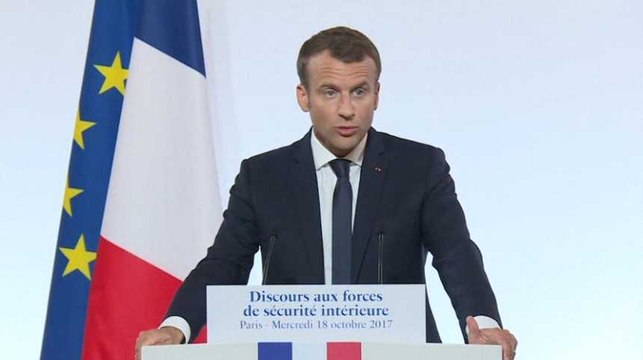Radicalisation : Macron annonce une politique de prévention dès le plus jeune âge