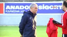 Teknik Direktör Çalımbay, Trabzonspor'da İlk Antrenmanına Çıktı
