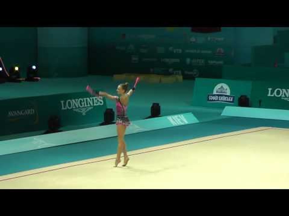 Jazzy Kerber - Clubs - 2013 Rhythmic Gymnastics World Championships - All-Around Prelims