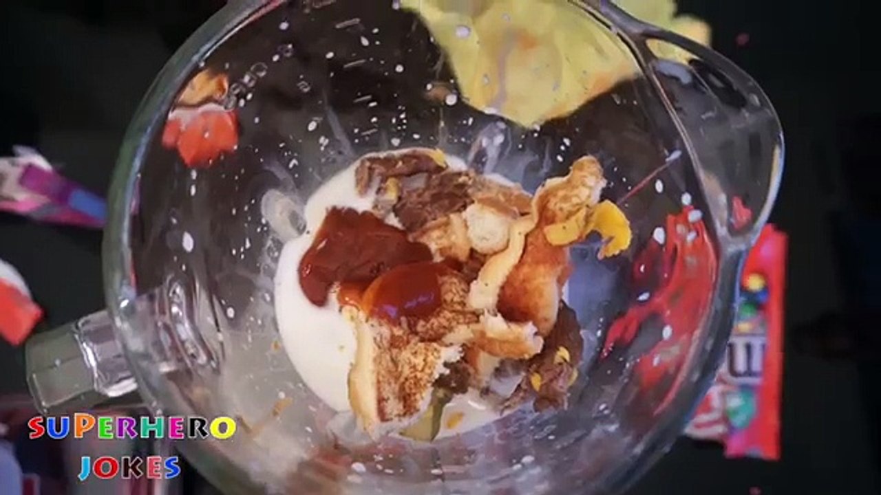 BAD BABY CHEF COOKING FAIL GREEN SLIME PANCAKES w/ DADDY FREAK