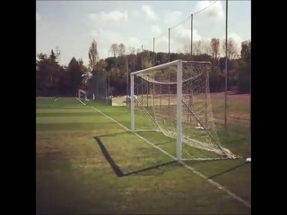 Niesamowita bramka Alessandro Diamantiego