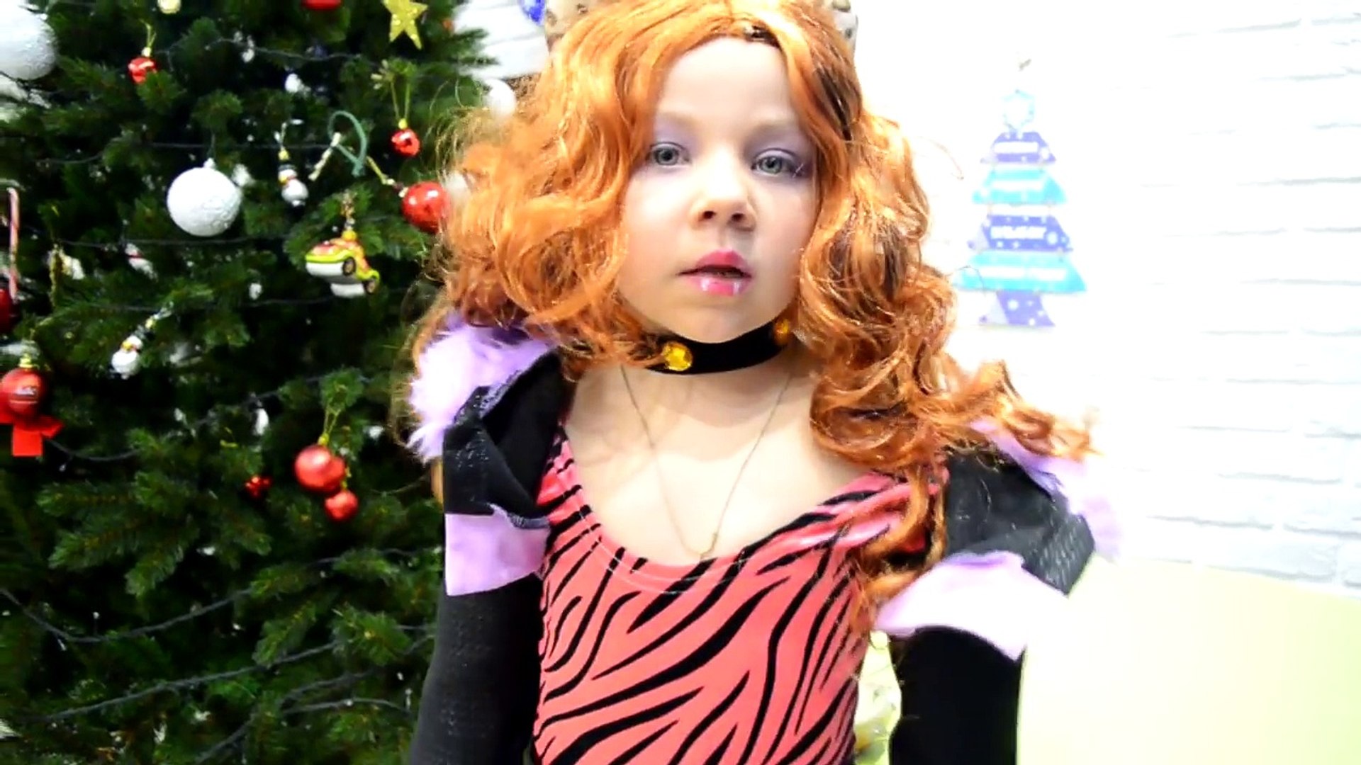 ⁣Монстер Хай и Дисней: Эльза Холодное сердце и Эбби Monster High и Клодин Вульф. Принцессы Disney