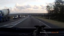 Russie : La fumée d'un incendie provoque des accidents dans une autoroute !