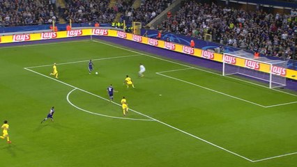 Champions League -Anderlecht / PSG - Areola sauve le PSG en sortant dans les pieds d'Onyekuru