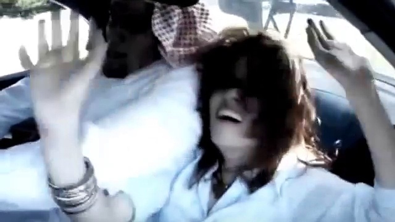 Arab drift fail. Ordinary passengers in the Arab drifting.