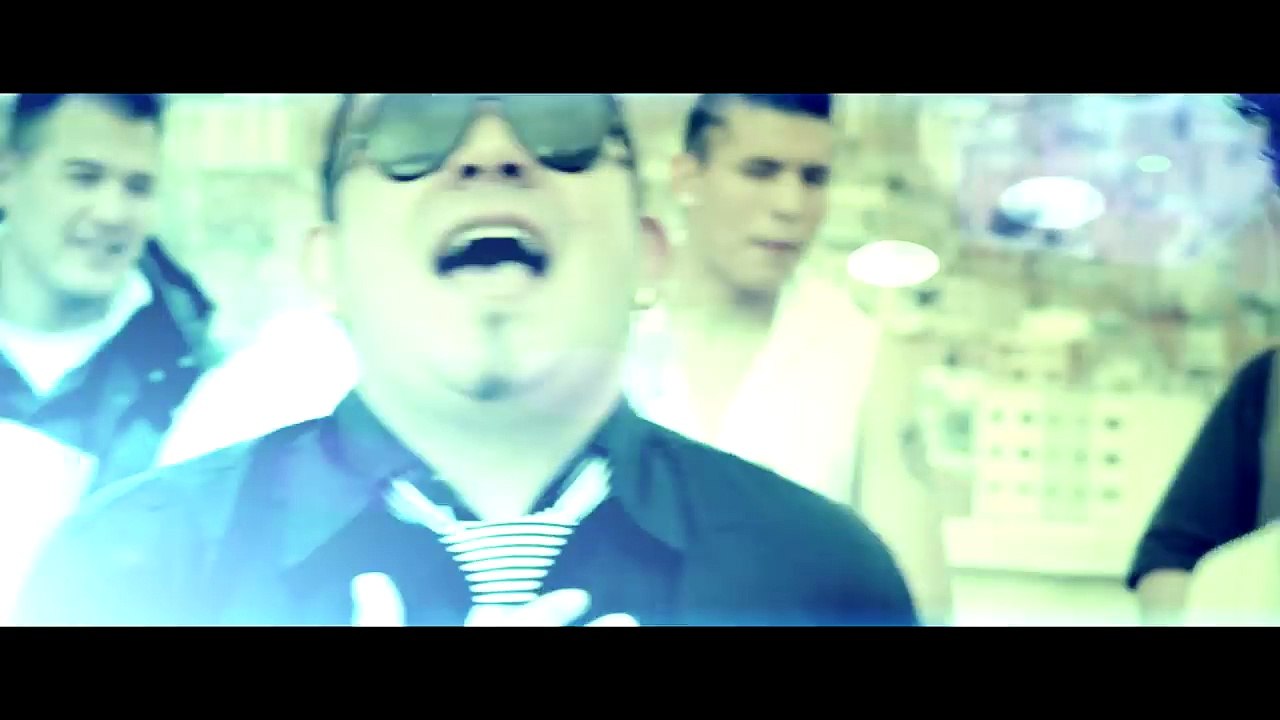 Su forma de Amar -  Voltaje y Sin ley - (Video Oficial)