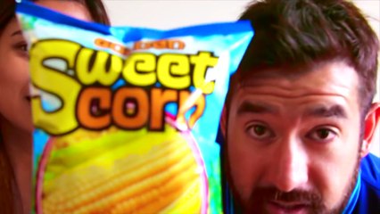 Aussie guy eats filipino snacks (first time) - Ep 1