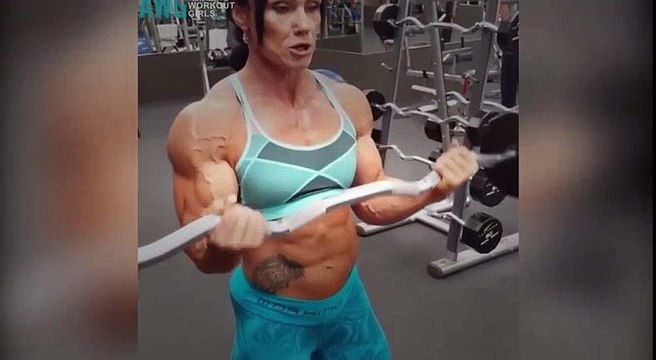 Street Workout & Flexibility Girls Are Awesome | Female Calisthenics motivation